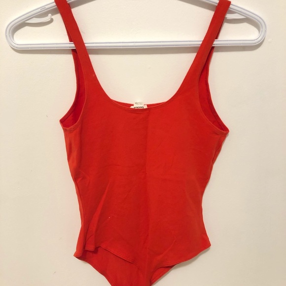 Red Body Suite - Picture 2 of 3